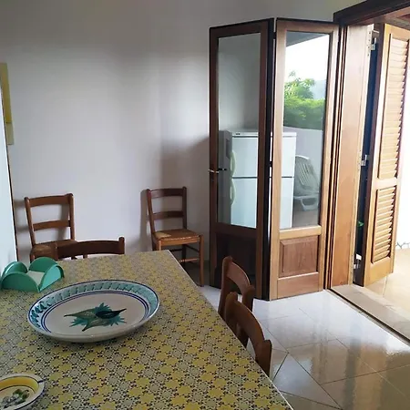 Oasi Eoliana - Panarea * Santa Margherita (Lipari)